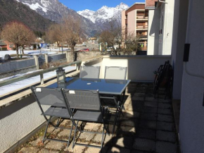 Superbe appartement à Bourg d'Oisans avec terrasse Sud